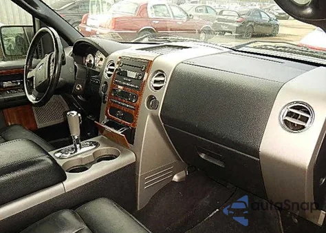 2004 Ford F-150 Xlt/Lariat/Fx4 from USA, damaged, VIN 1FTPW14574KA92999